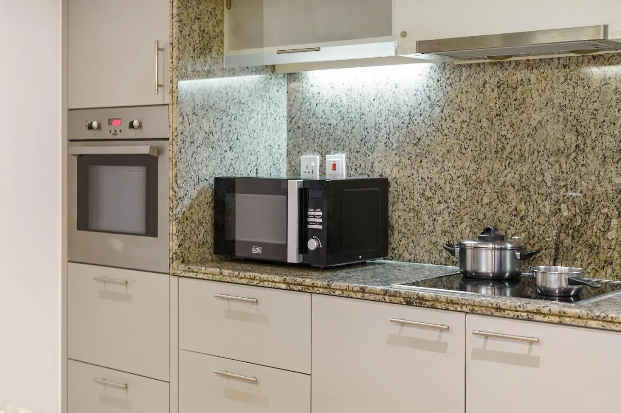 Contemporary & Roomy 2Br With Burj Khalifa View Дубай Апартаменты