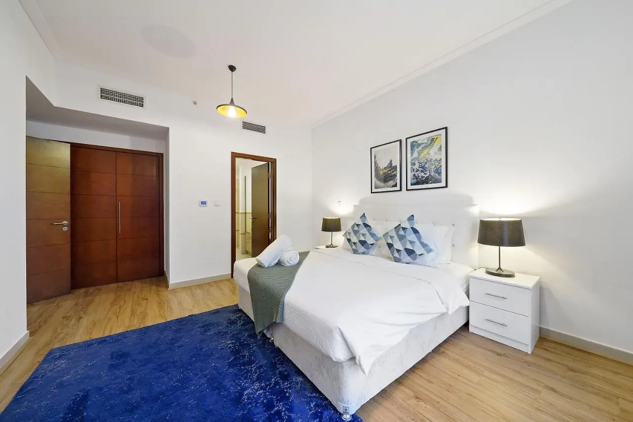 Апартаменты Contemporary & Roomy 2Br With Burj Khalifa View Дубай